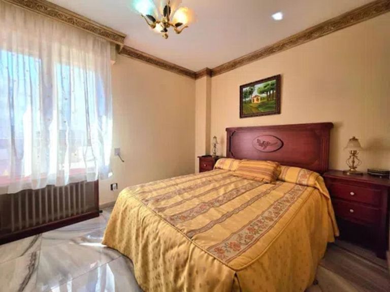 Property thumbnail 25