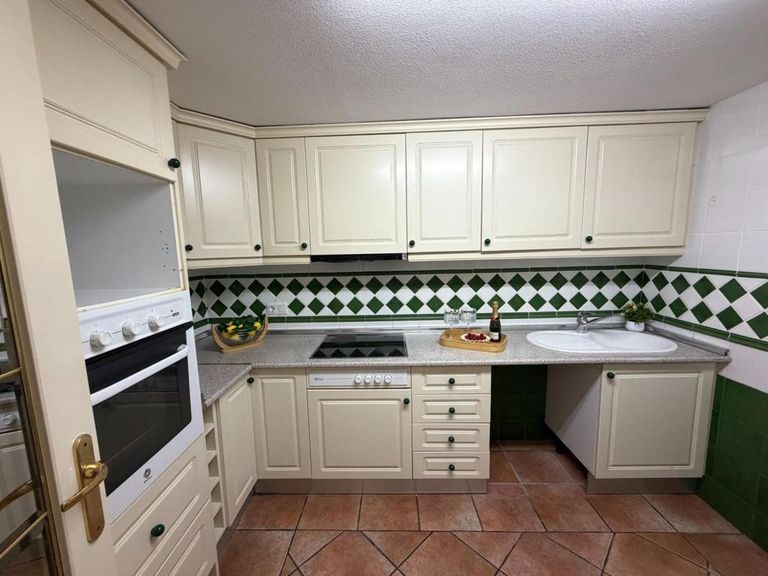 Property thumbnail 19
