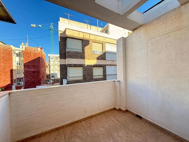 Property thumbnail 10