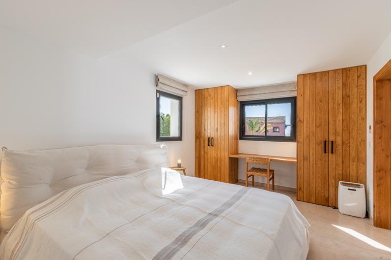 Property thumbnail 24