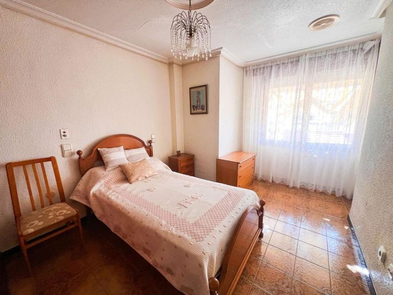 Property thumbnail 28