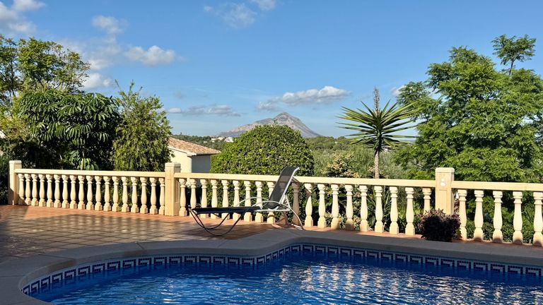 Property thumbnail 12