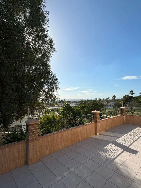 Property thumbnail 11