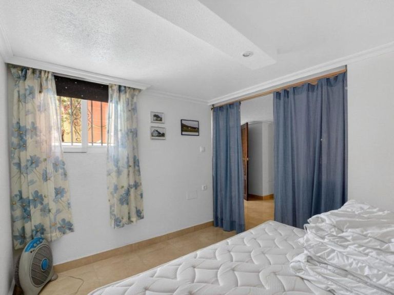 Property thumbnail 28