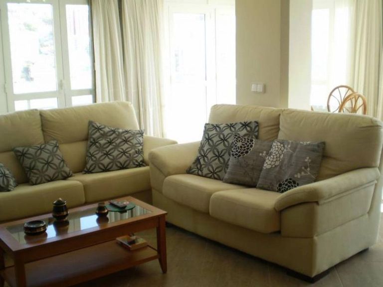 Property thumbnail 2