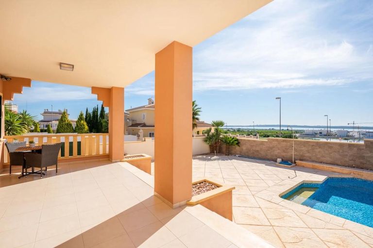 Property thumbnail 10