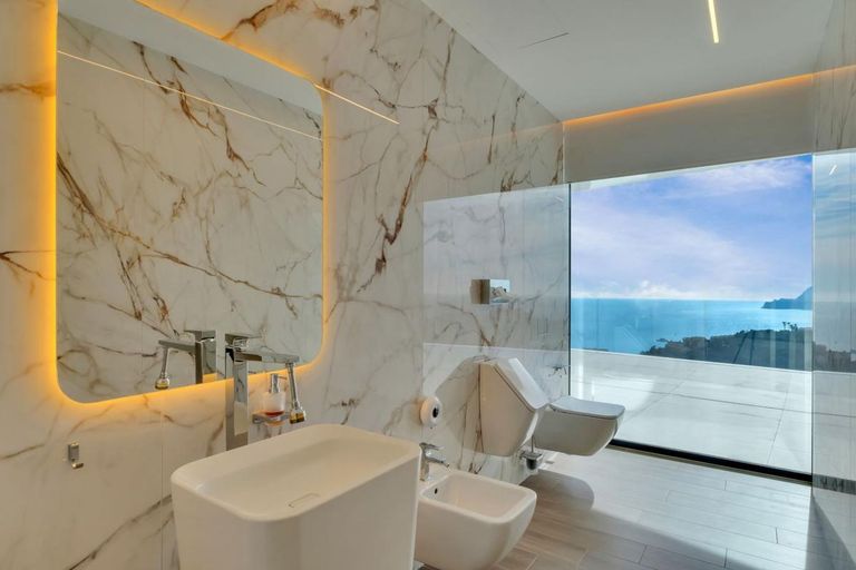 Property thumbnail 34