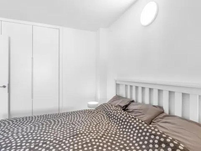 Property thumbnail 12
