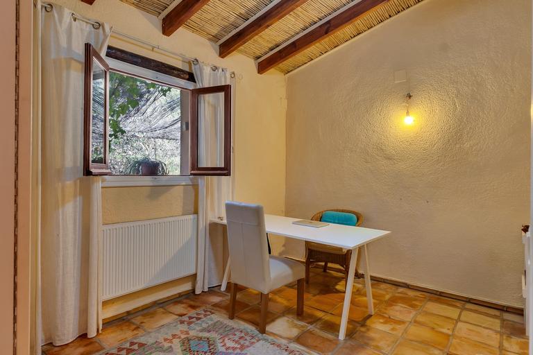 Property thumbnail 25