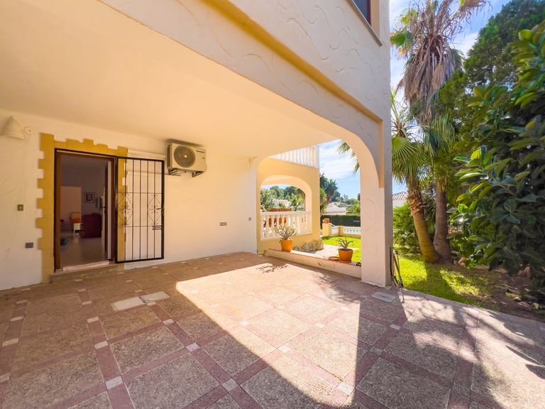 Property thumbnail 50