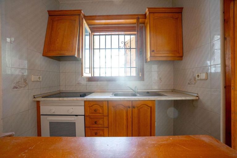 Property thumbnail 13