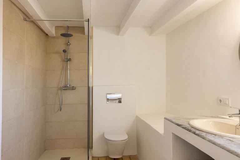 Property thumbnail 24