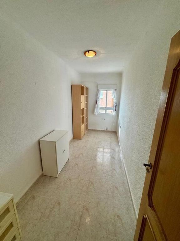 Property thumbnail 16