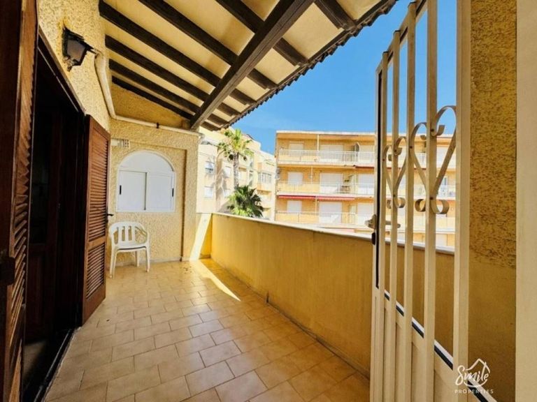Property thumbnail 1