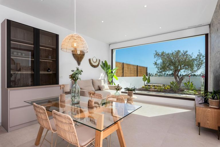 Property thumbnail 23