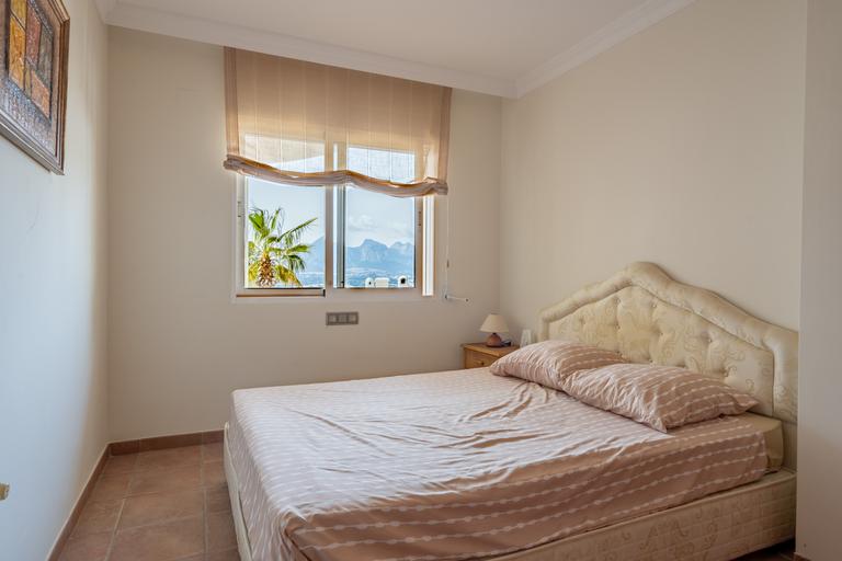 Property thumbnail 35