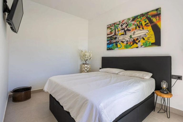 Property thumbnail 18
