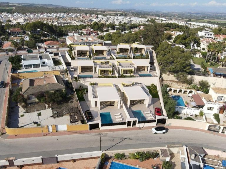 Property thumbnail 34