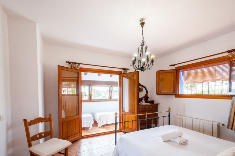 Property thumbnail 35