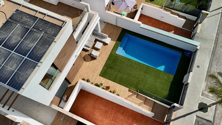 Property thumbnail 3