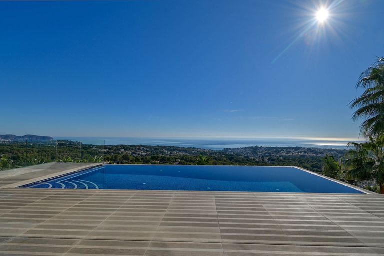 Property thumbnail 4
