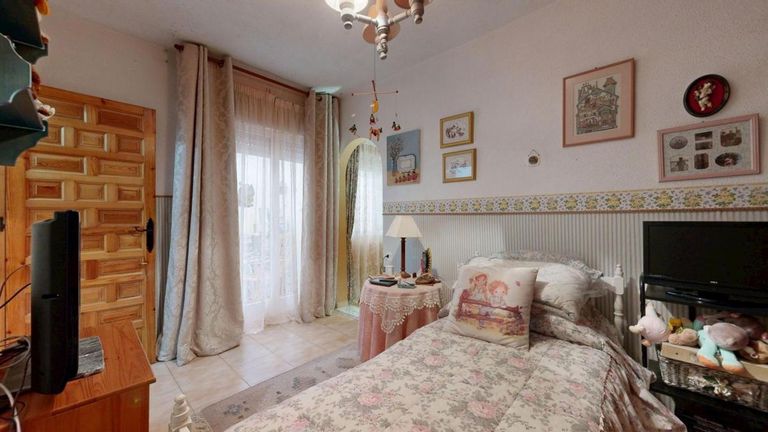 Property thumbnail 24
