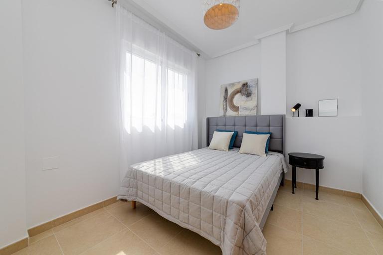 Property thumbnail 25