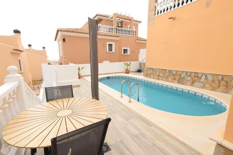 Property thumbnail 26