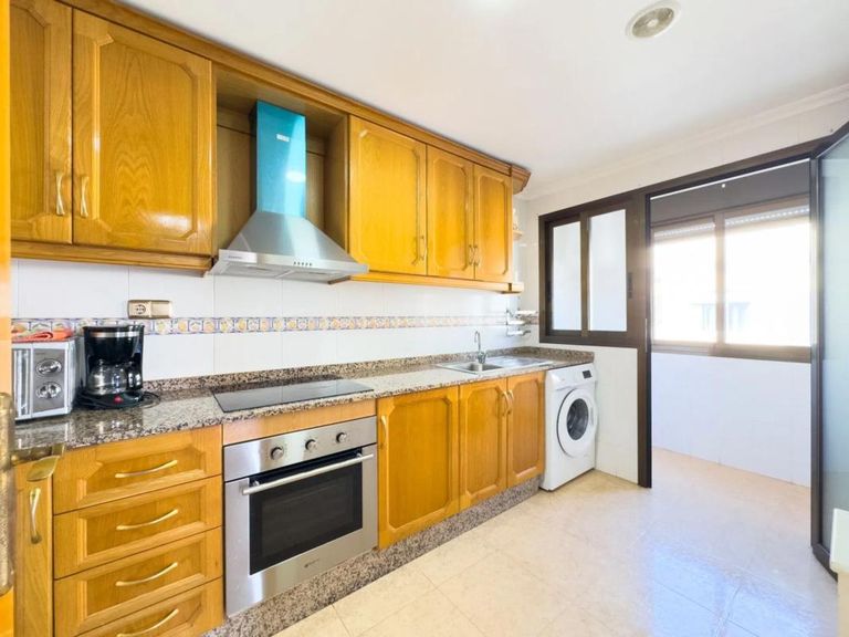 Property thumbnail 1