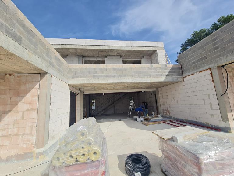Property thumbnail 12