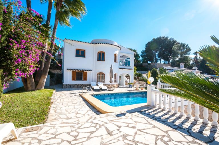 Property thumbnail 2