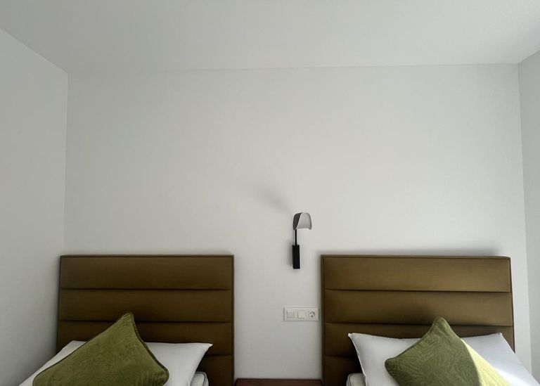 Property thumbnail 24