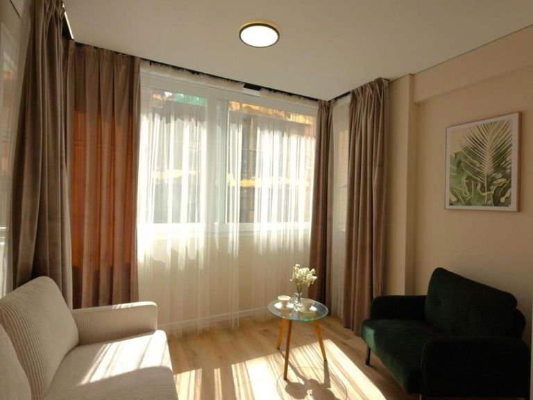 Property thumbnail 1