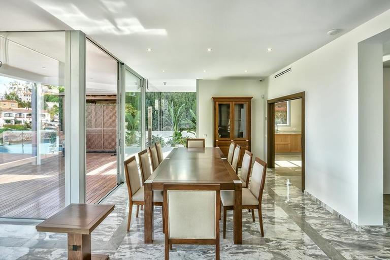 Property thumbnail 8