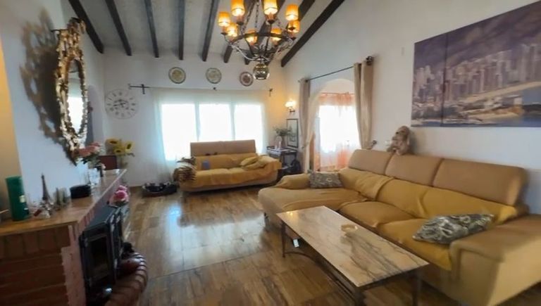 Property thumbnail 8