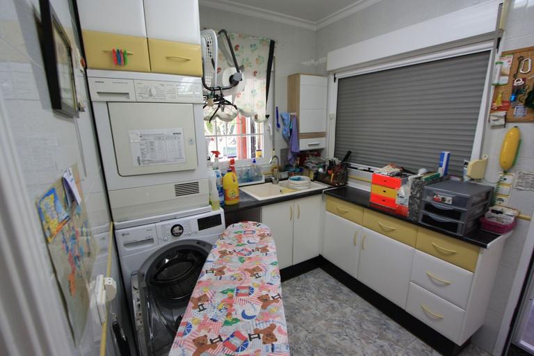 Property thumbnail 12