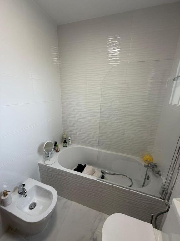Property thumbnail 28
