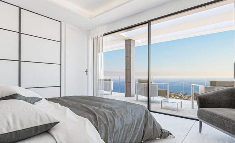 Property thumbnail 11