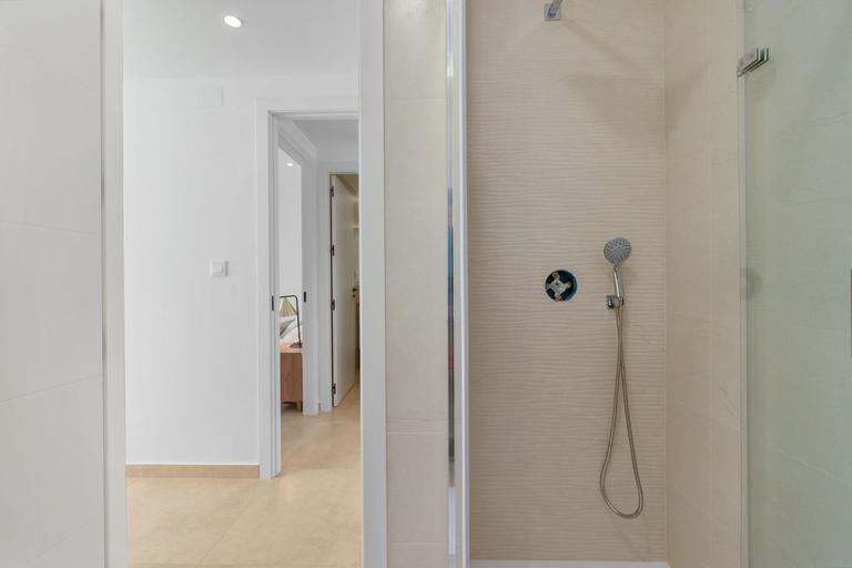 Property thumbnail 40