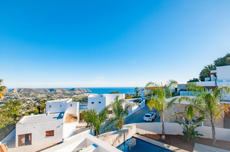 Property thumbnail 2