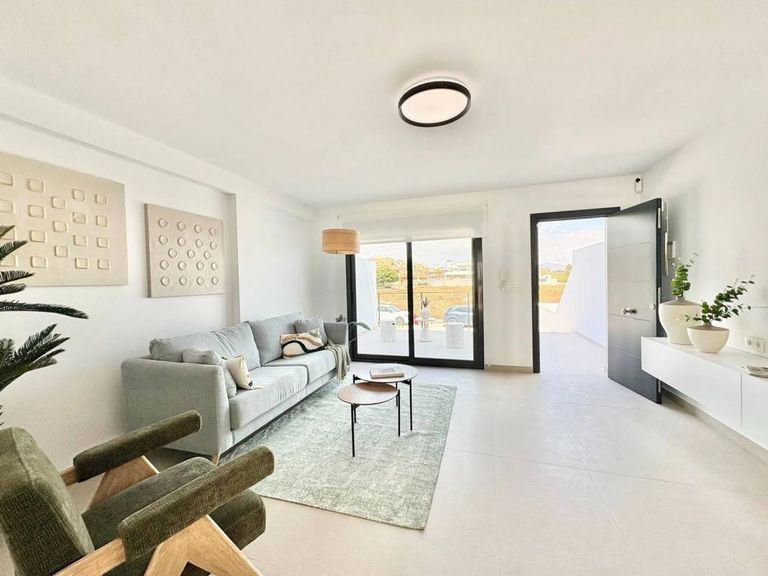 Property thumbnail 9