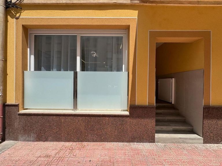 Property thumbnail 2