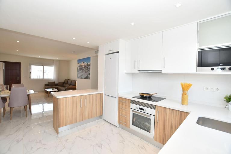 Property thumbnail 12