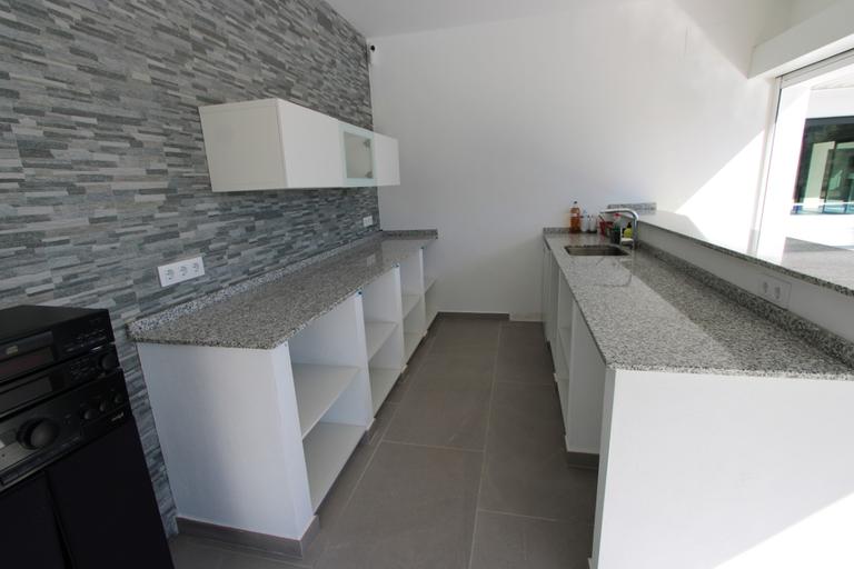 Property thumbnail 13