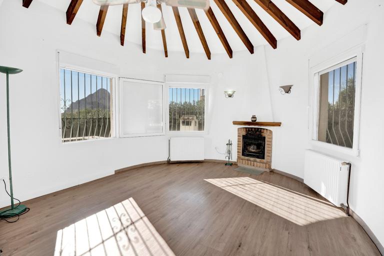 Property thumbnail 5