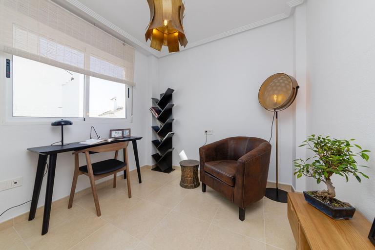 Property thumbnail 19
