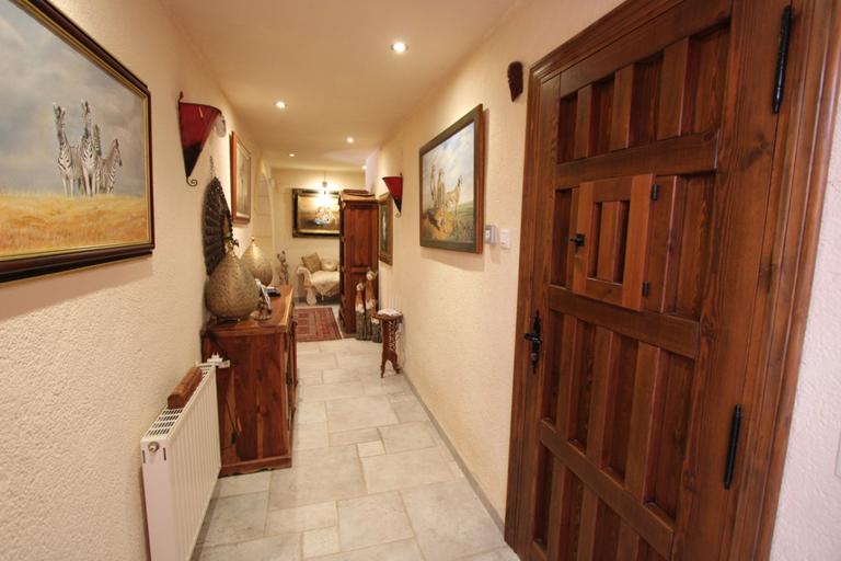 Property thumbnail 8
