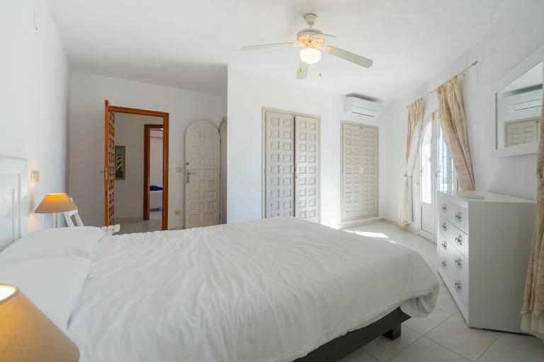 Property thumbnail 24