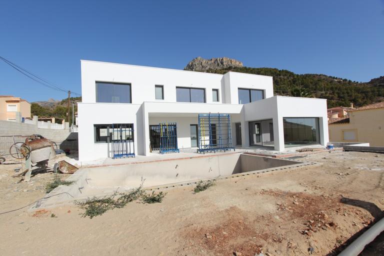 Property thumbnail 1