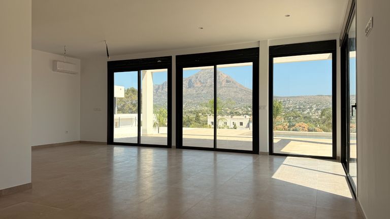 Property thumbnail 4